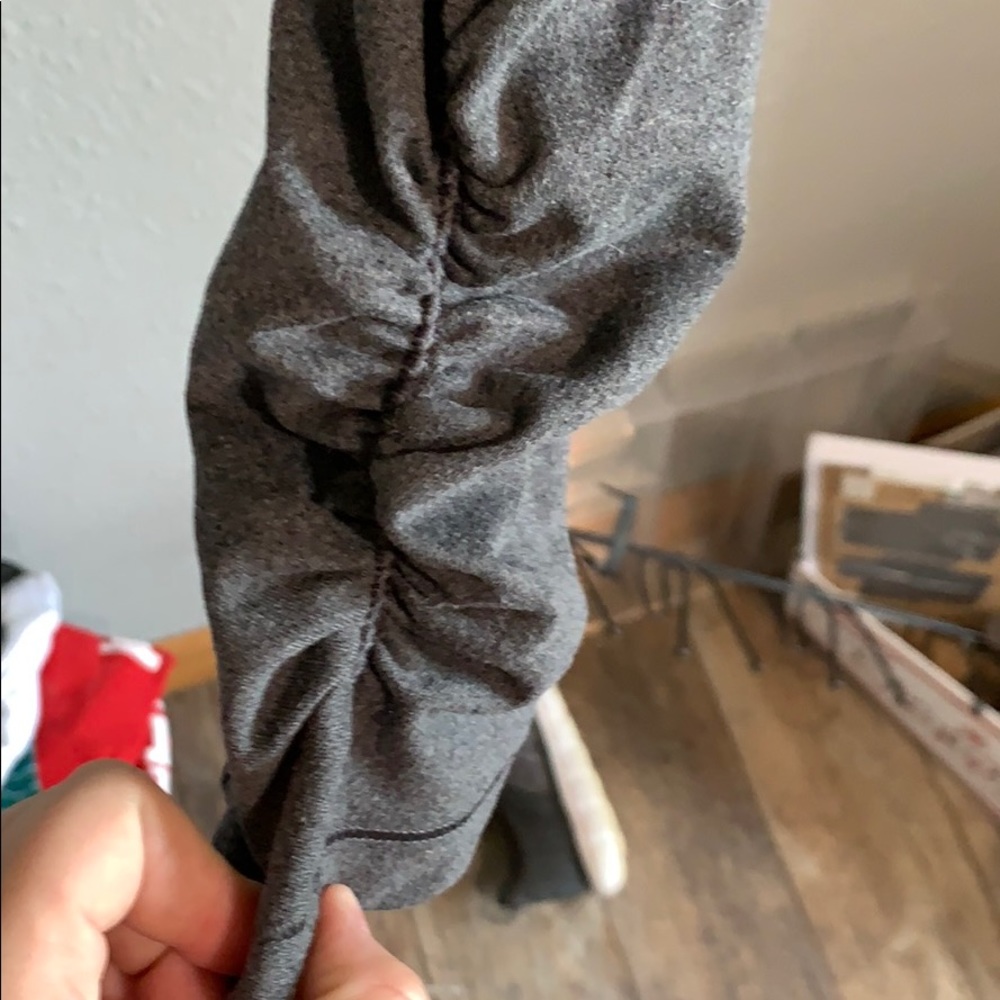 Calia (Carrie Underwood) leggings - Picture 3 of 6